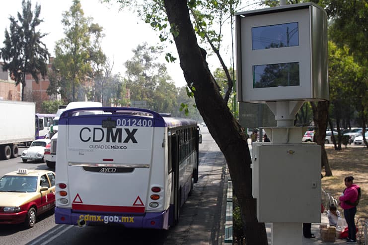 Dinero de las fotomultas