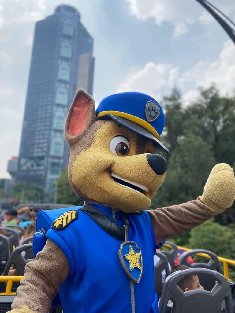 Turibus de Paw Patrol en CDMX.