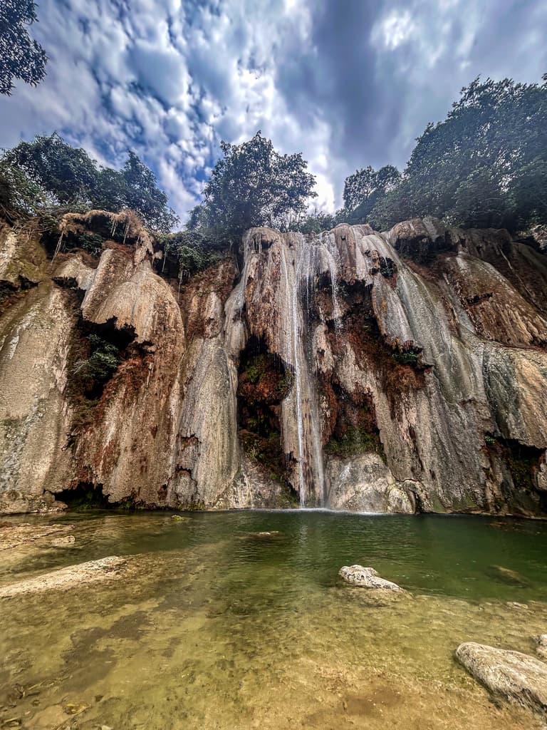 mil cascadas