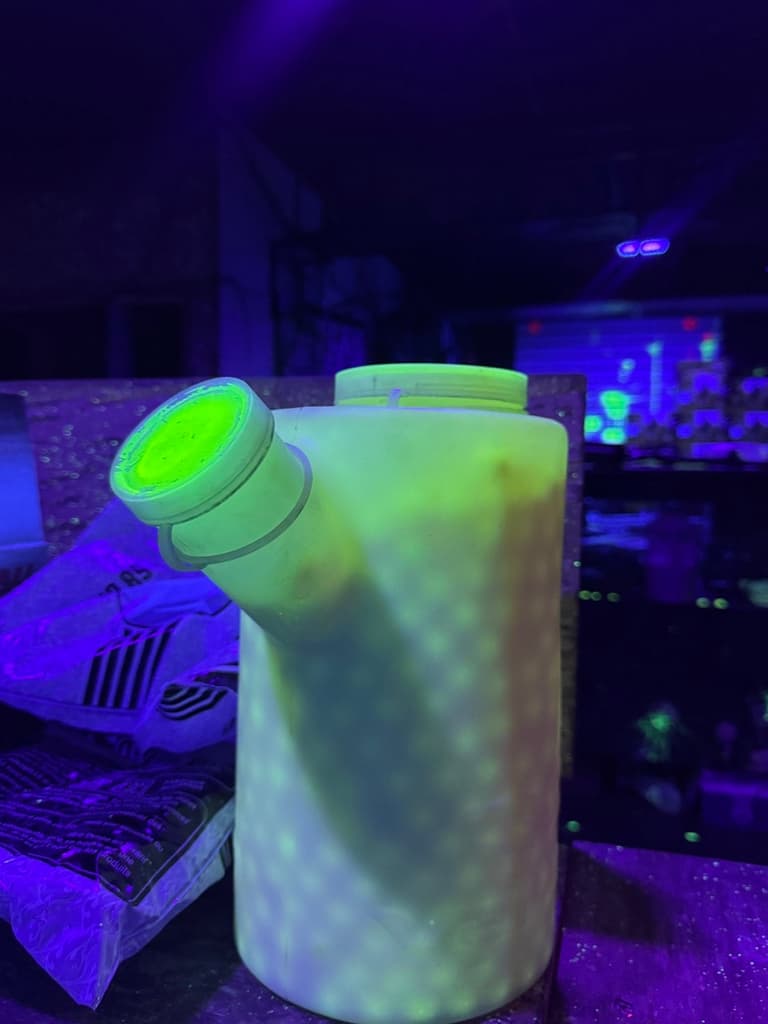 Gotcha neón para jugar de noche en CDMX: ¡Súper plan para gozar con tus cuates! | Foto: Liz Basaldúa