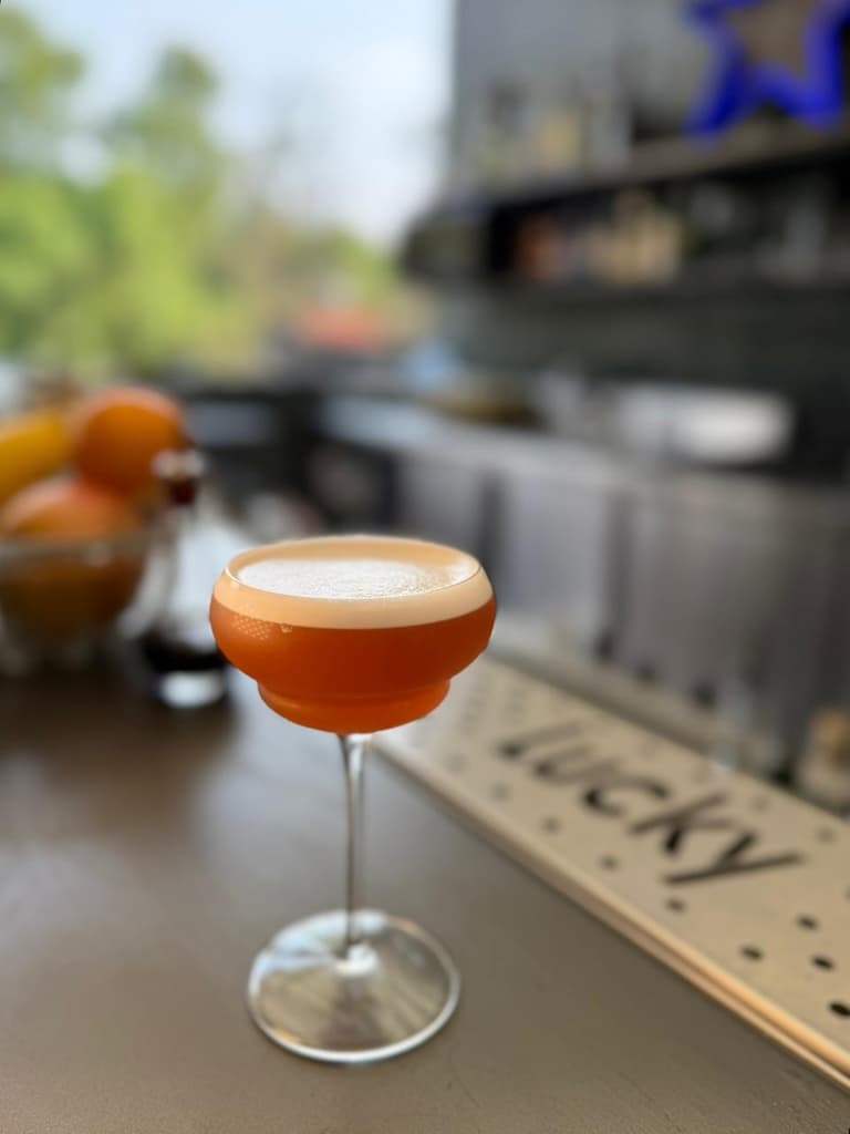 Lucky - Amor bohemio