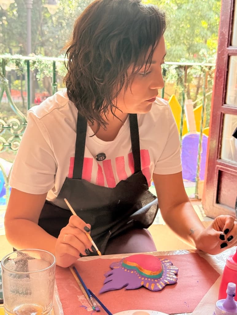 Taller de cartonería mexicana en Coyoacán | Foto: Liz Basaldúa