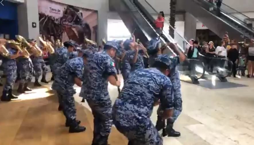 banda de musica de la fuerza aerea
