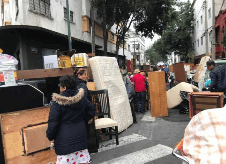 desalojo en edificio de la escandón