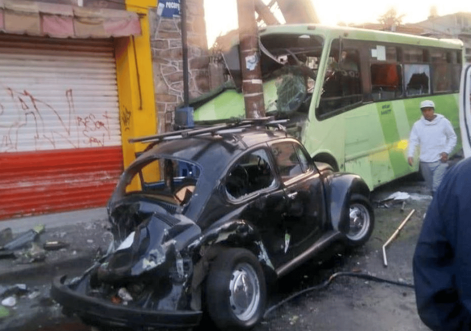 choque microbús de la ruta 18