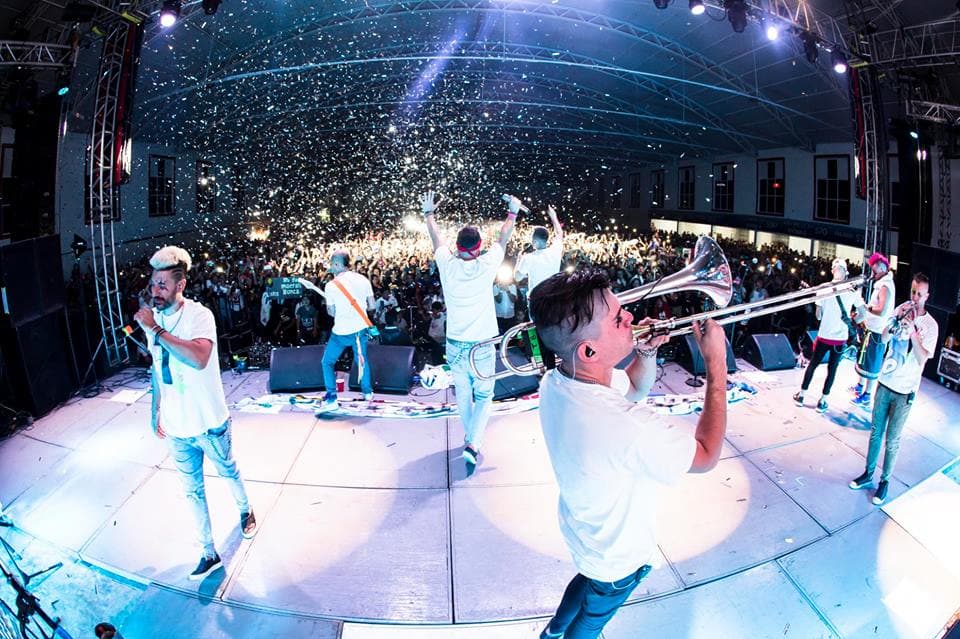 Los Caligaris en el Foro Sol