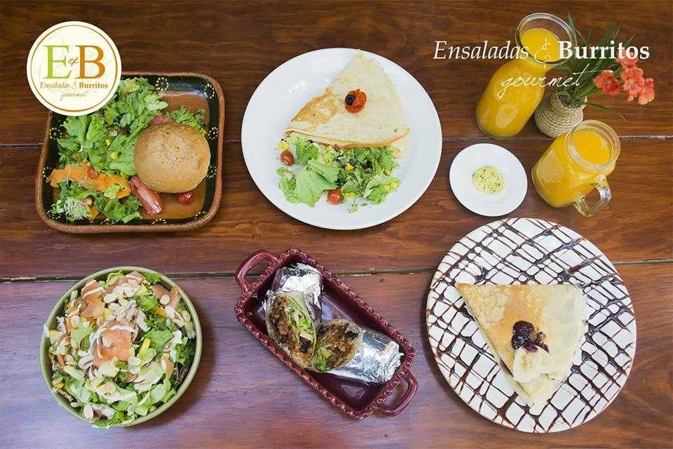 ensaladas y burritos gourmet