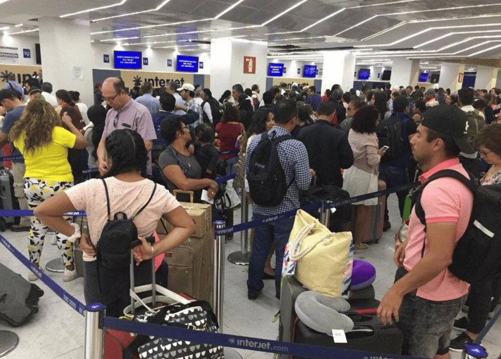 afectados por los retrasos en Interjet